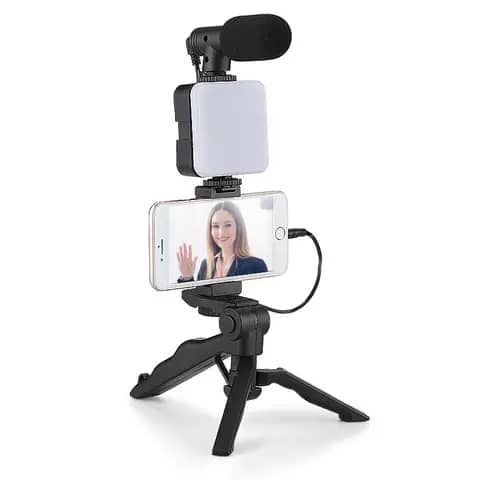Kit de Vlogging AY-49 – Microphone, Lumière LED & Trépied pour Smartphone