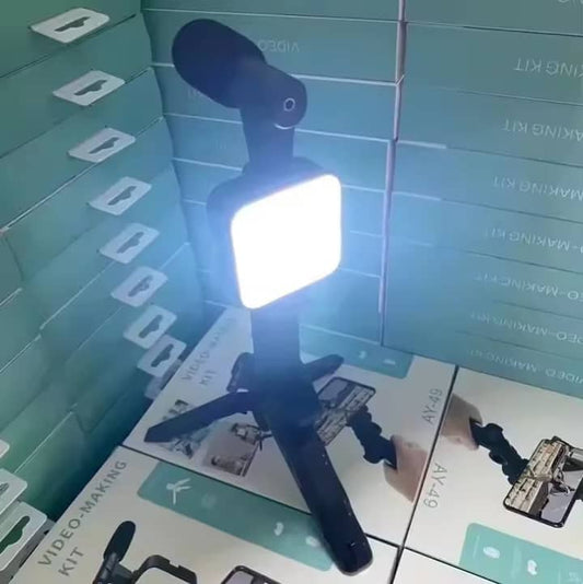 Kit de Vlogging AY-49 – Microphone, Lumière LED & Trépied pour Smartphone